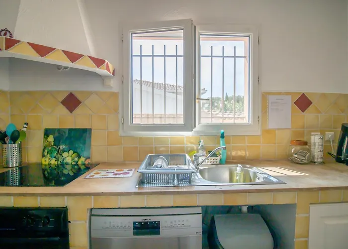 Vecchio 8p Порто-Веккьо